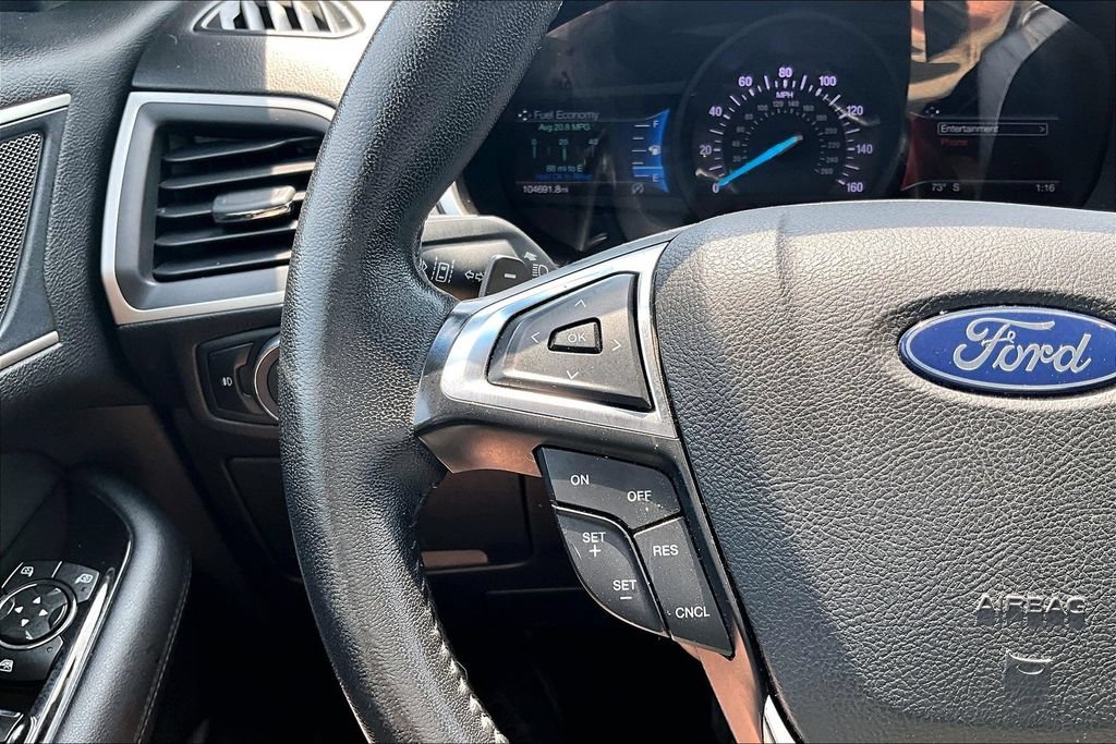 Used 2019 Ford Edge SEL w/ Equipment Group 201A AWD/4WD image 17