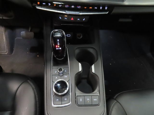 Used 2024 Cadillac XT4 Luxury w/ Cold Weather Package image 23