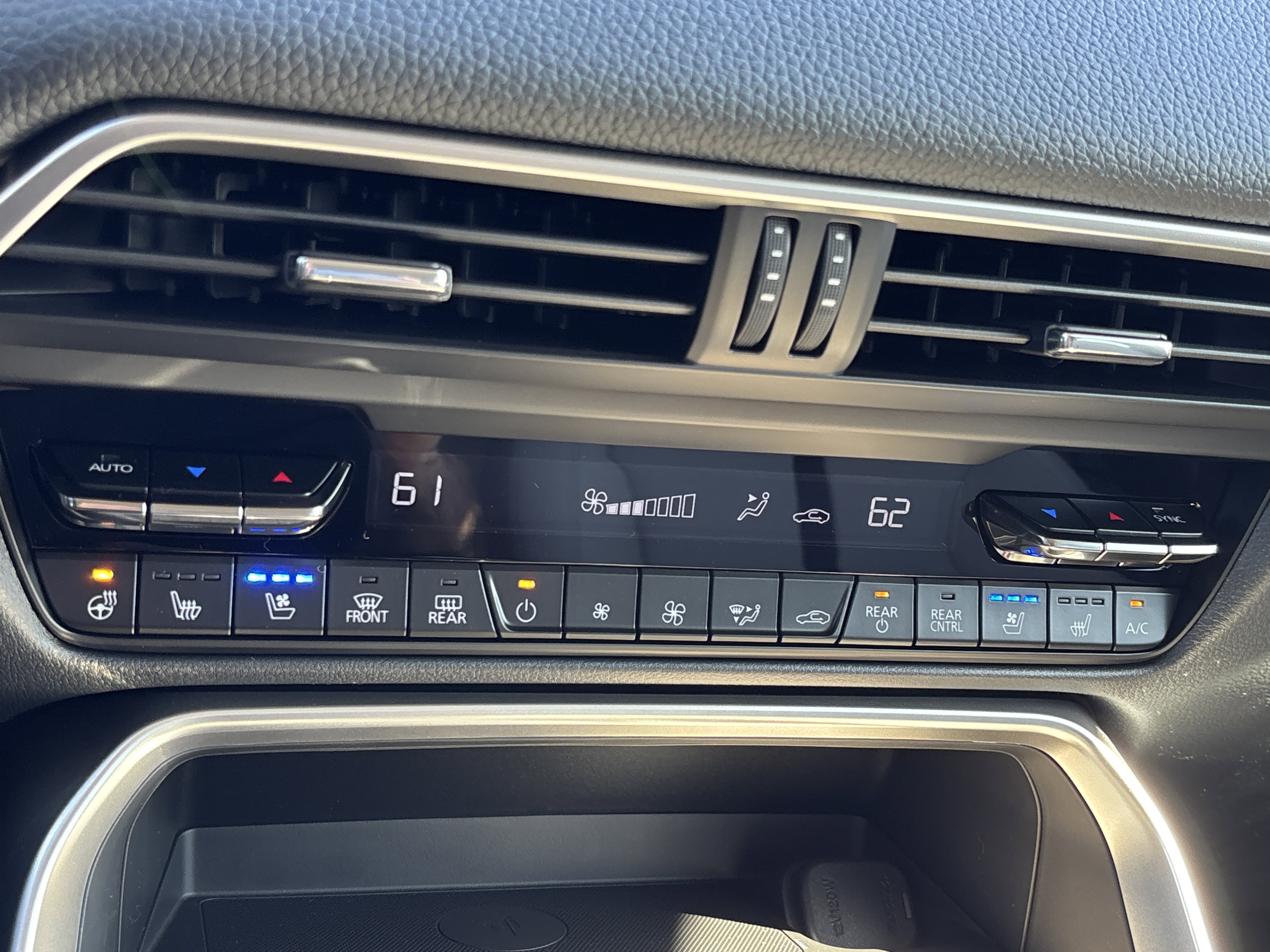 New 2026 MAZDA CX-90 3.3 Turbo w/ Preferred Package AWD/4WD image 37