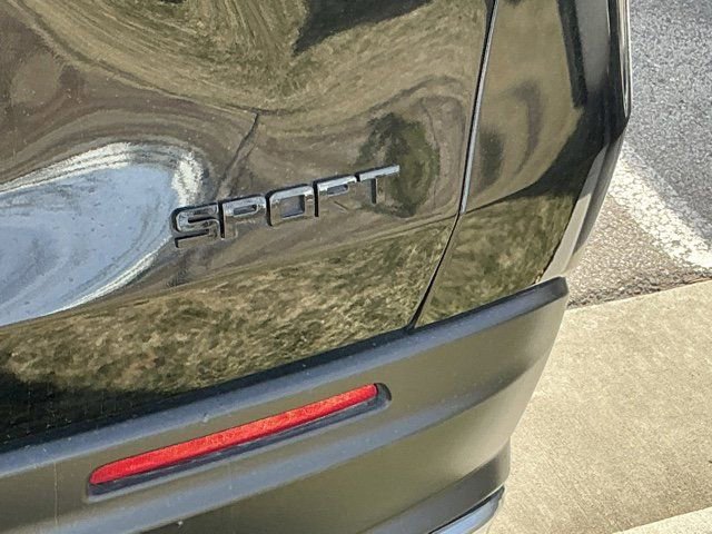 Used 2025 Honda HR-V Sport image 10