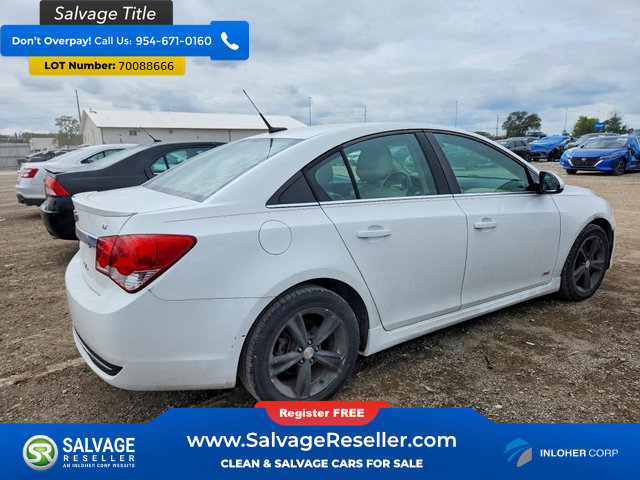 Used 2014 Chevrolet Cruze LT w/ RS Package FWD image 4