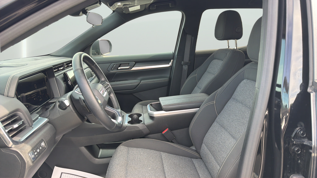 Used 2026 GMC Terrain Elevation FWD image 17