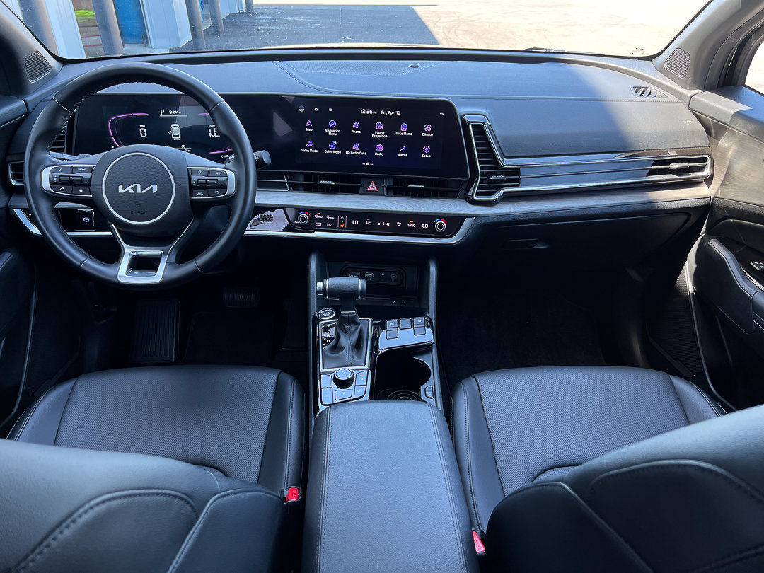 Used 2025 Kia Sportage X-Line w/ Premium Package AWD/4WD image 32