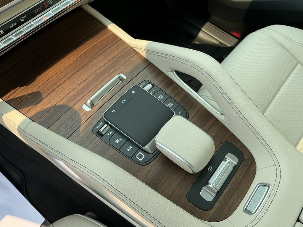 New 2026 Mercedes-Benz GLS 450 4MATIC image 14