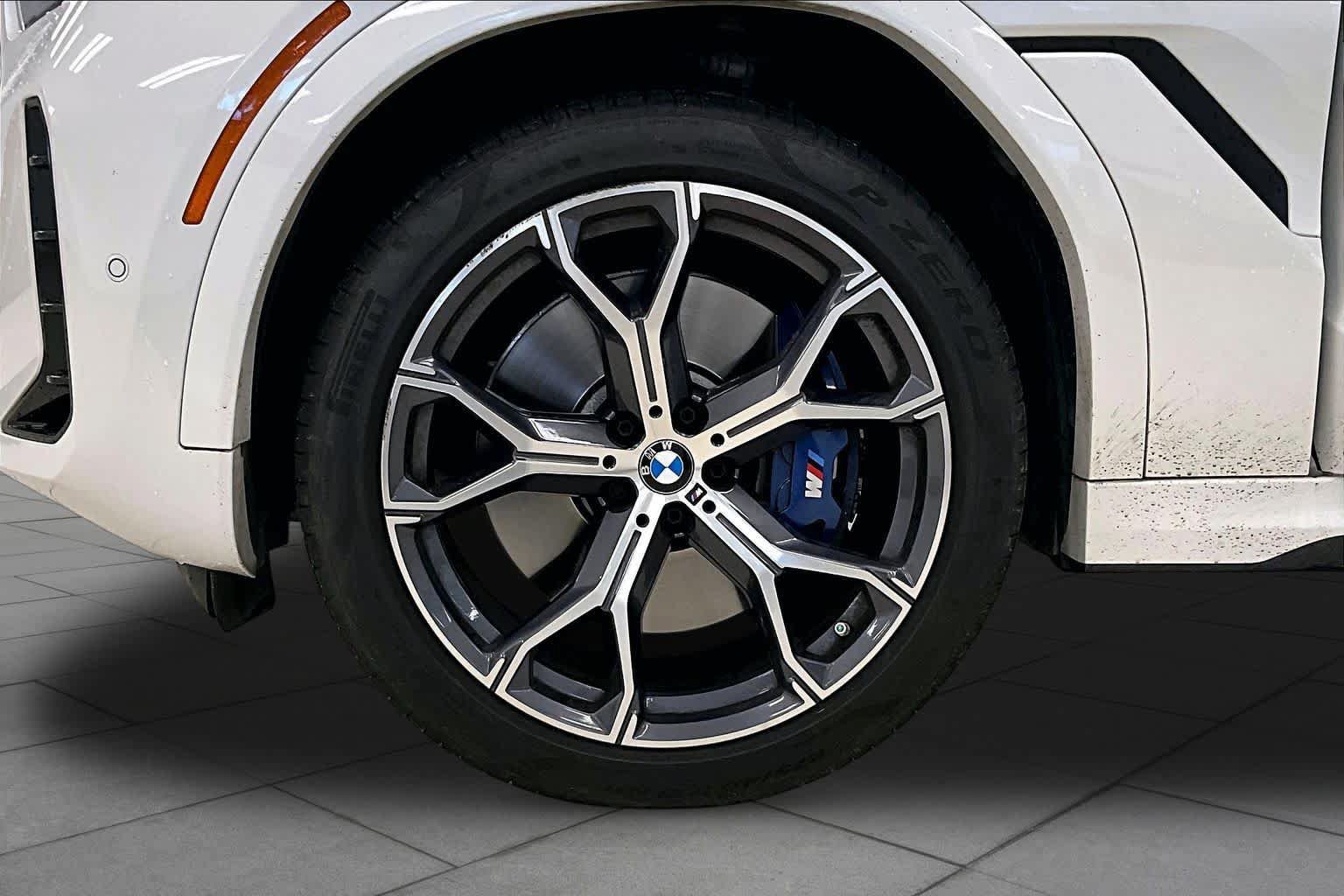 Used 2024 BMW X6 M60i AWD/4WD image 10