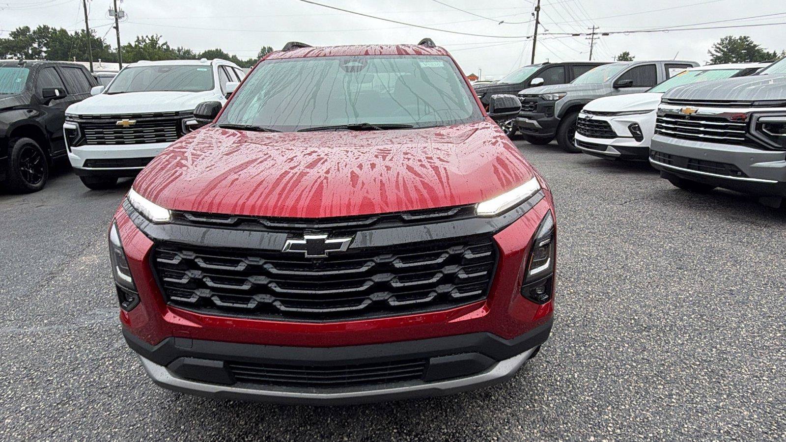 New 2027 Chevrolet Equinox LT w/ Convenience Package II FWD image 2