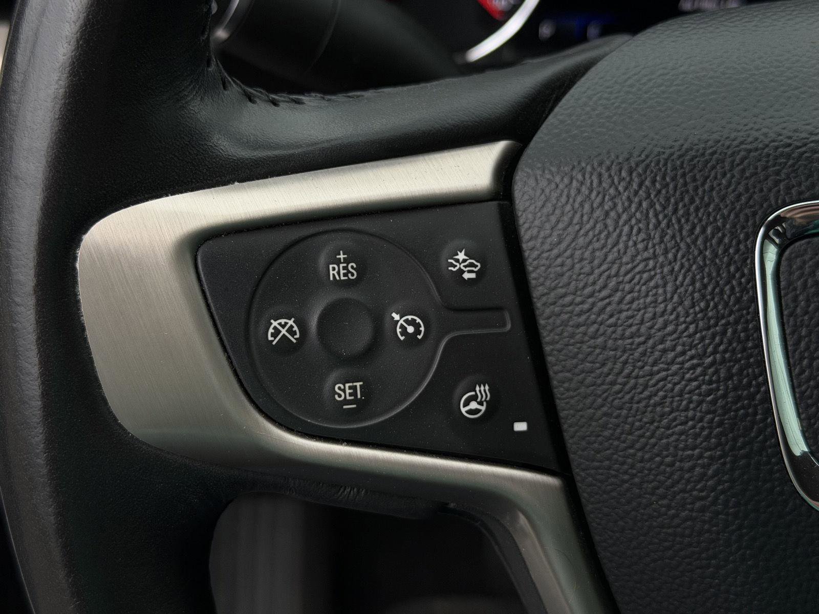 Used 2022 GMC Acadia Denali w/ Denali Technology Package image 19