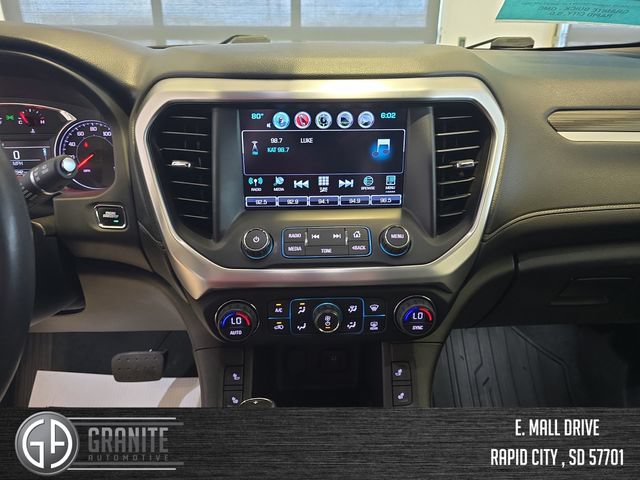 Used 2017 GMC Acadia SLT FWD image 18