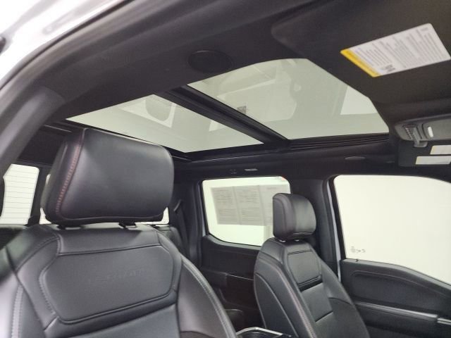 Used 2025 Ford F150 Raptor image 8