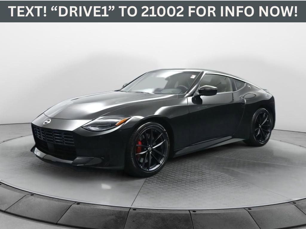 New 2025 Nissan Z Performance w/ Floor Mat Package