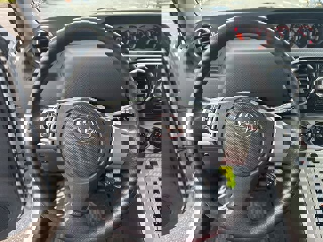 Used 2010 Scion xB FWD image 15