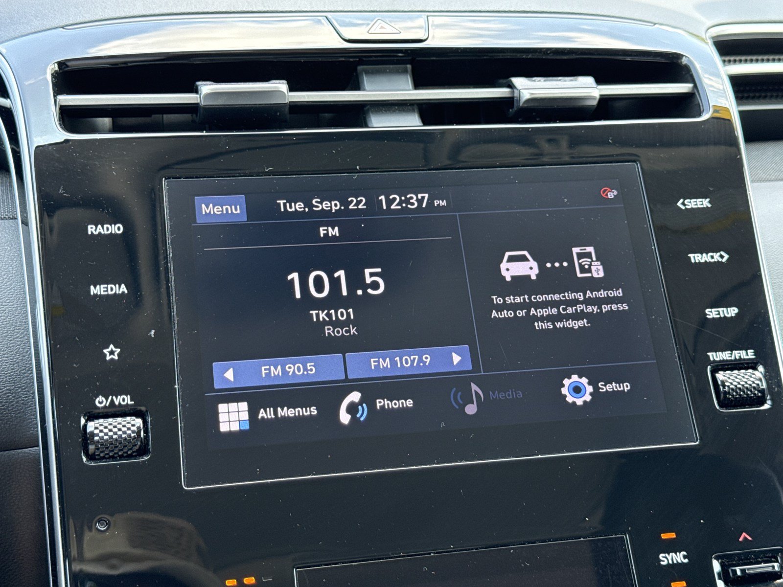 Certified 2023 Hyundai Tucson SEL w/ Convenience Package FWD image 23