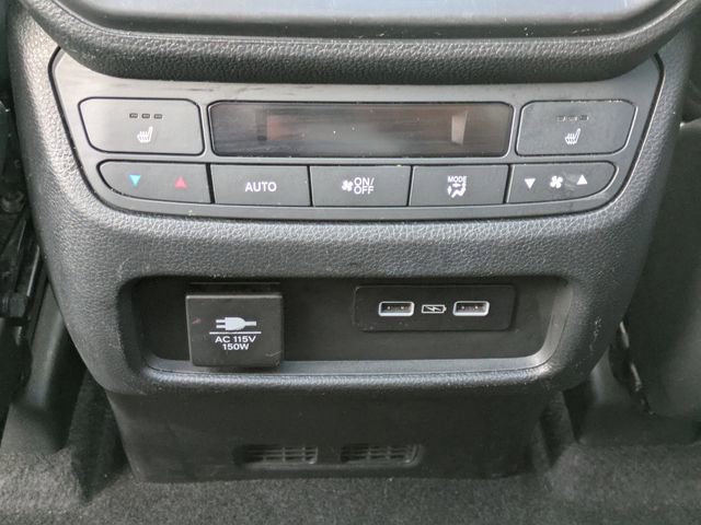Used 2023 Honda Pilot Elite image 15