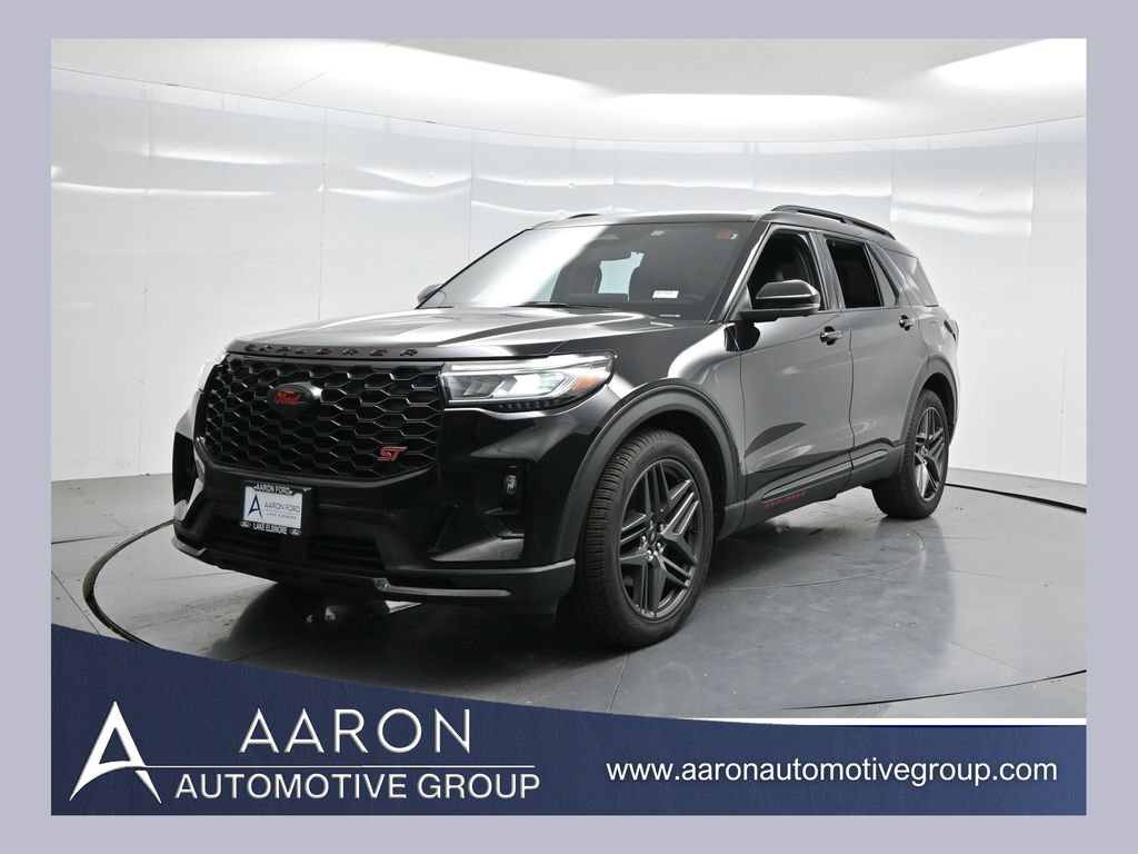 Used 2025 Ford Explorer ST AWD/4WD image 1