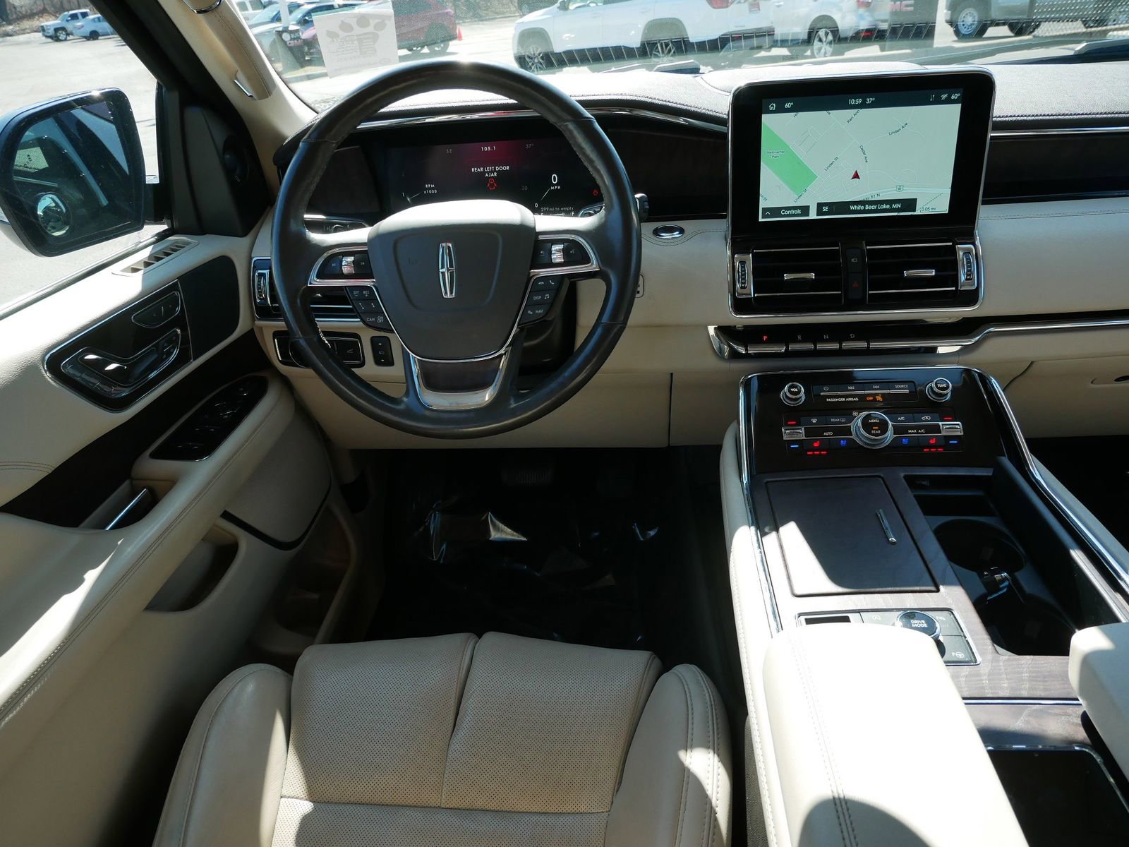 Used 2021 Lincoln Navigator Reserve AWD/4WD image 11