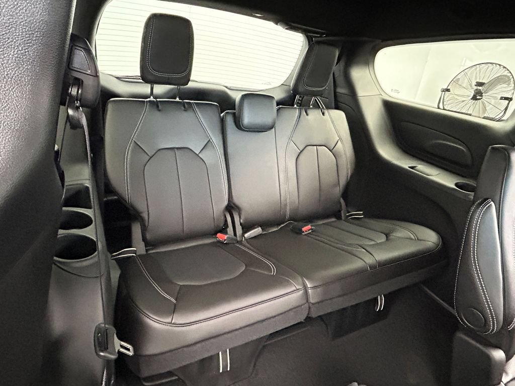 New 2026 Chrysler Voyager LX FWD image 35