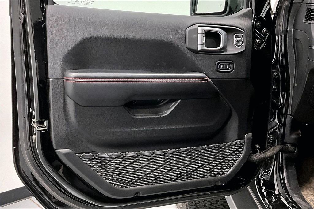 Used 2024 Jeep Wrangler Unlimited Rubicon 392 AWD/4WD image 21
