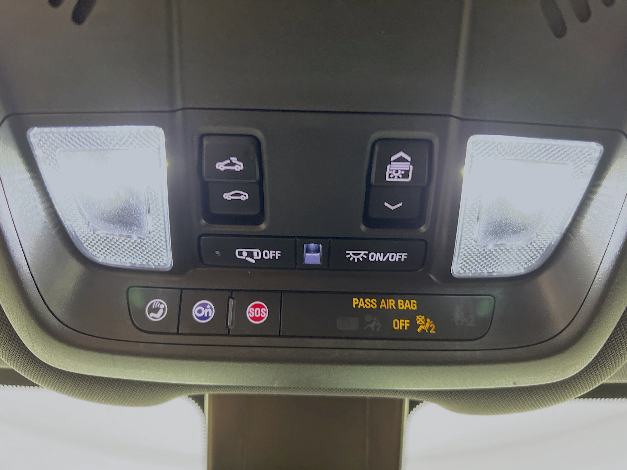 Used 2023 Chevrolet Equinox RS image 21