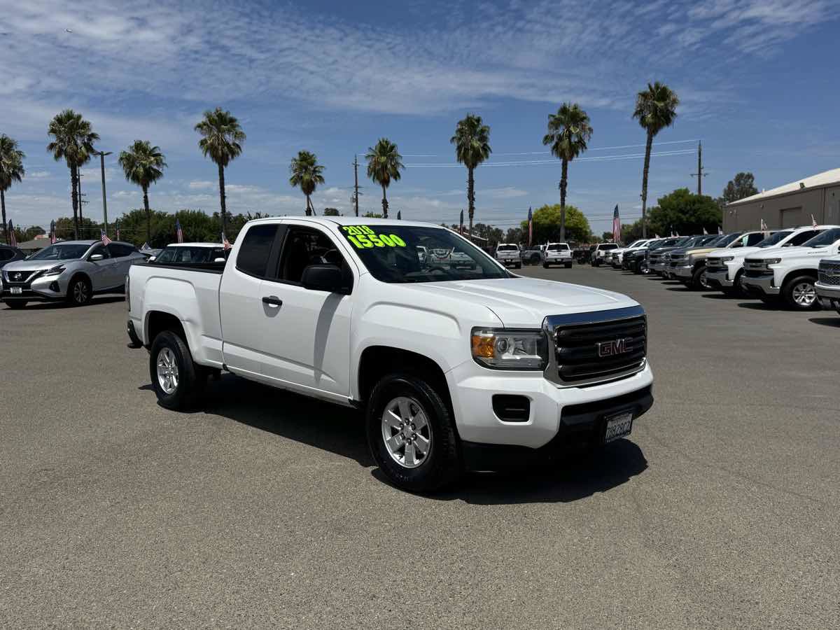 Used 2018 GMC Canyon W/T w/ Convenience Package RWD image 2