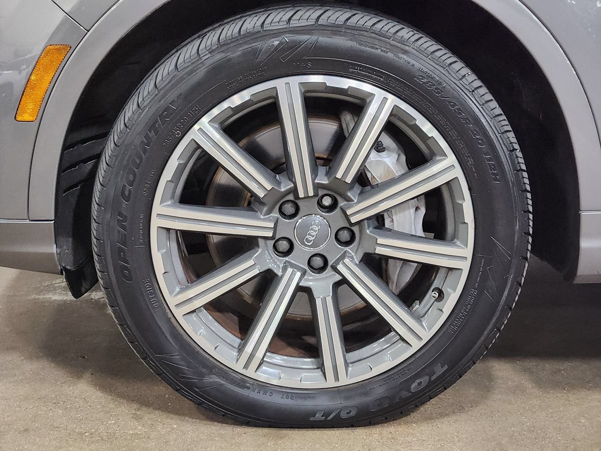 Used 2018 Audi Q7 3.0T Premium Plus w/ Premium Plus Package AWD/4WD image 28