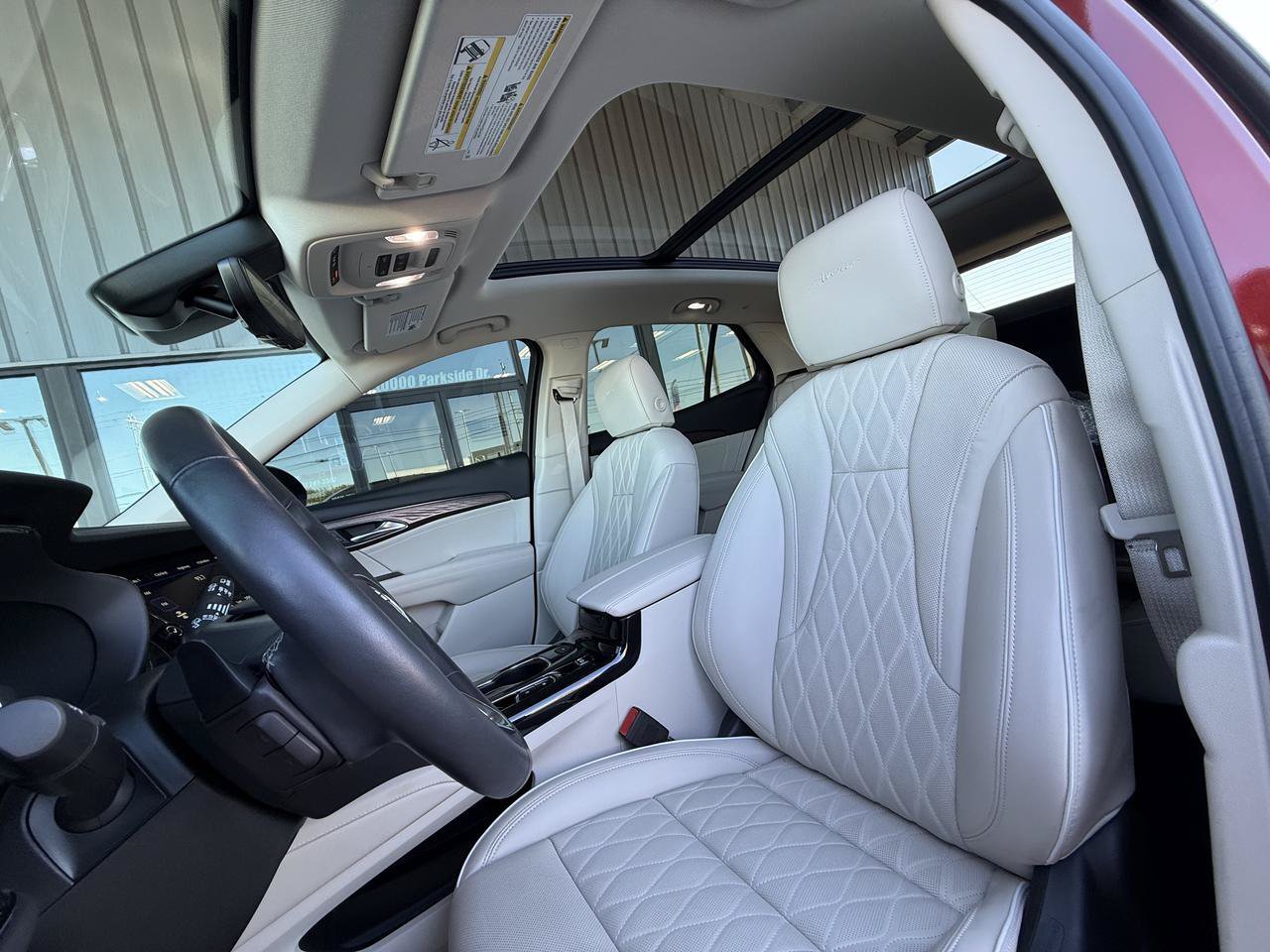Used 2023 Buick Envision Avenir AWD/4WD image 14