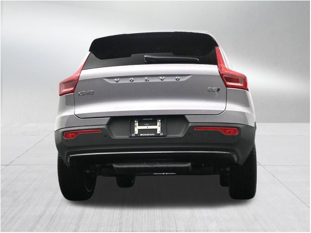 New 2026 Volvo XC40 B5 Plus AWD/4WD image 25
