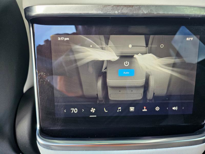 Used 2022 Tesla Model X image 64