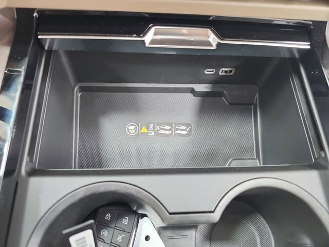 New 2026 GMC Yukon Denali AWD/4WD image 30