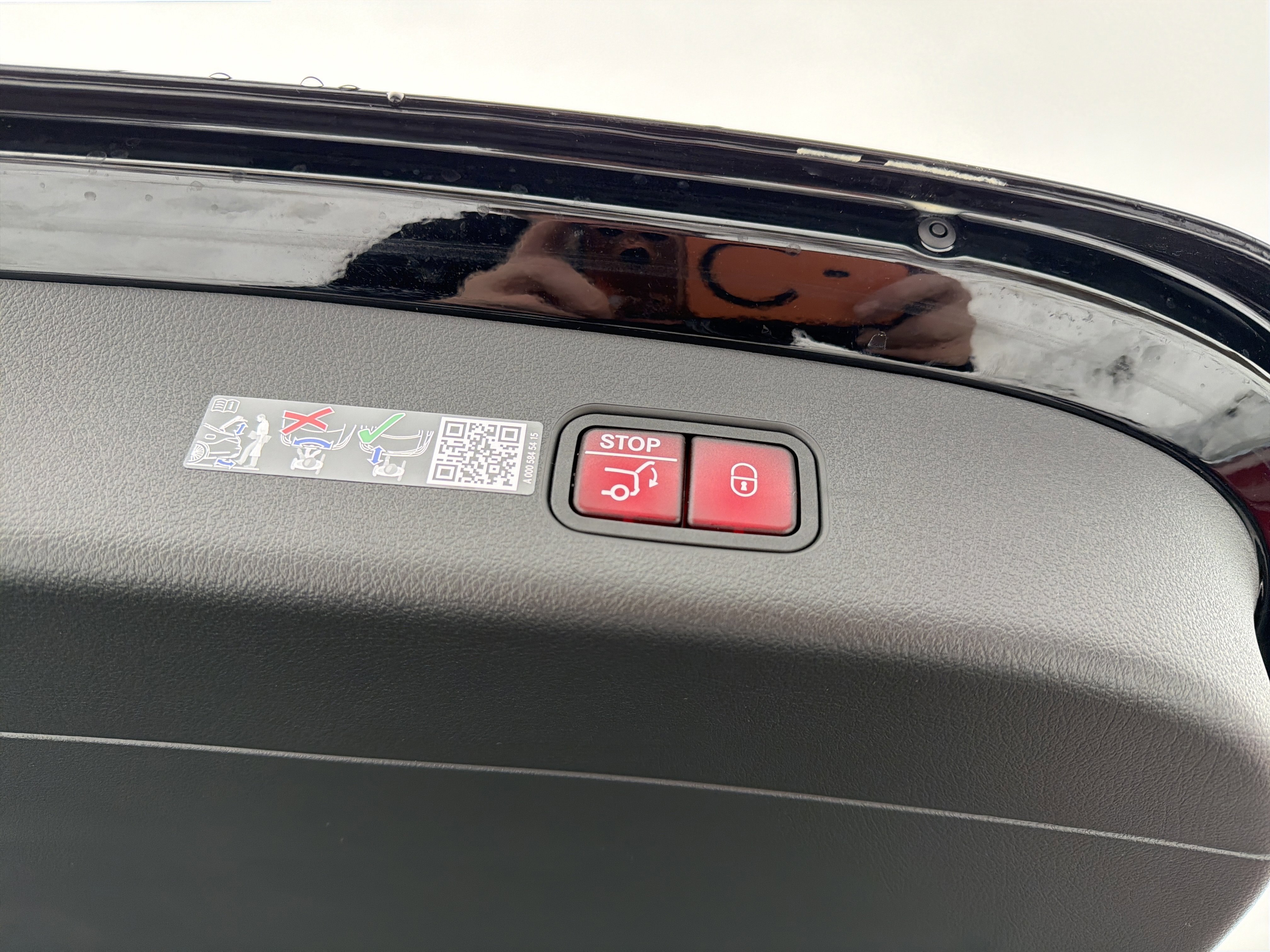 New 2026 Mercedes-Benz GLC 300 4MATIC image 25