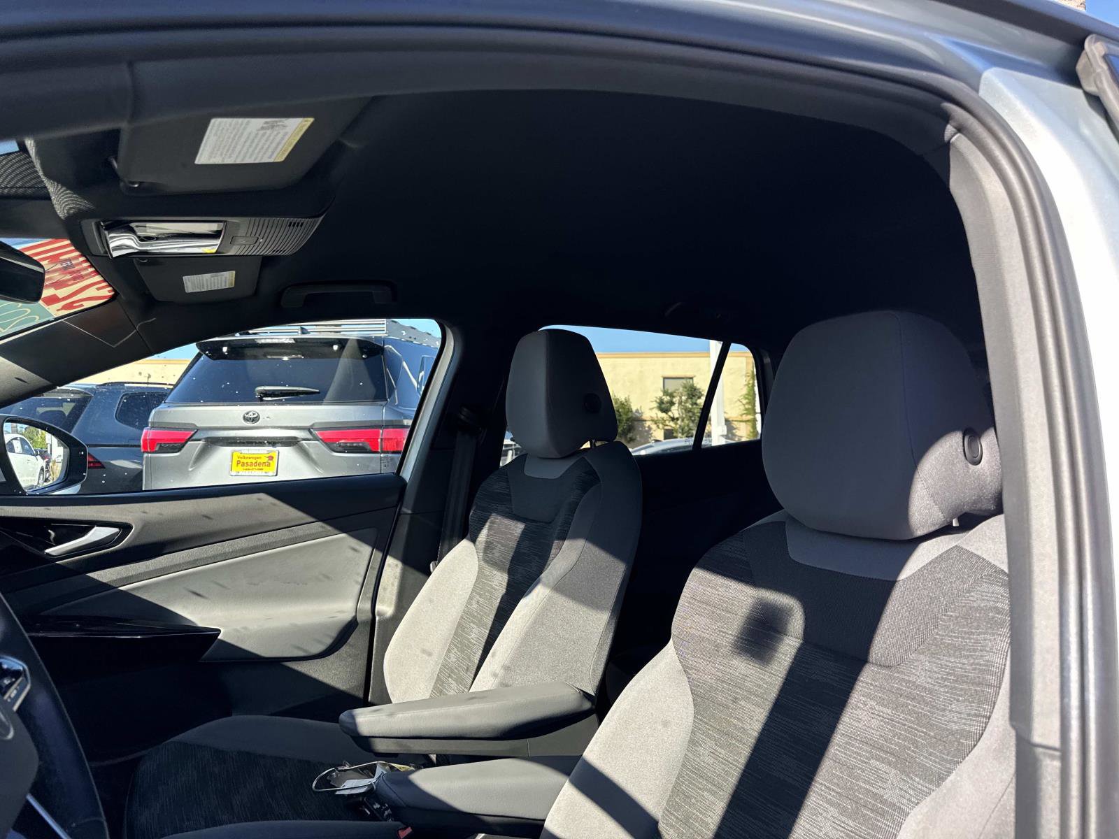 Certified 2022 Volkswagen ID.4 Pro image 14