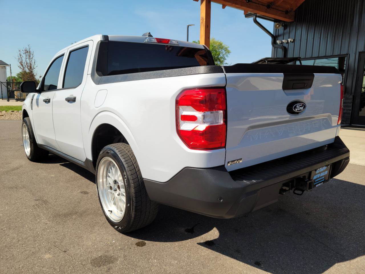 Used 2025 Ford Maverick XL FWD image 6
