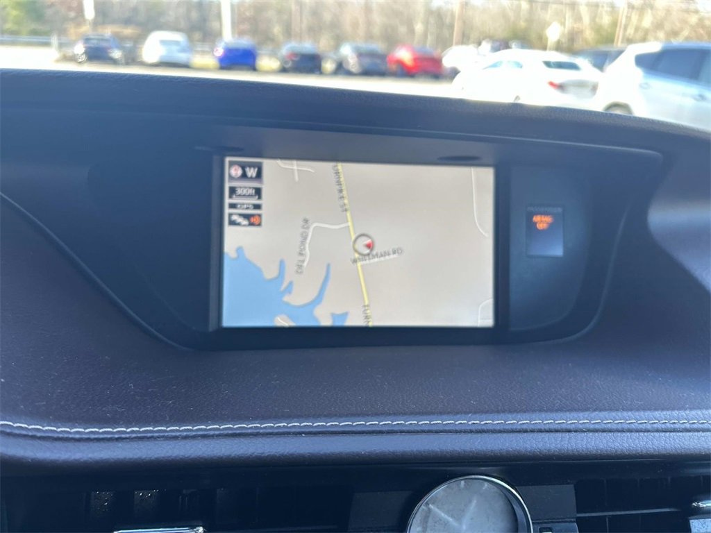 Used 2017 Lexus ES 350 w/ Navigation System Package image 28