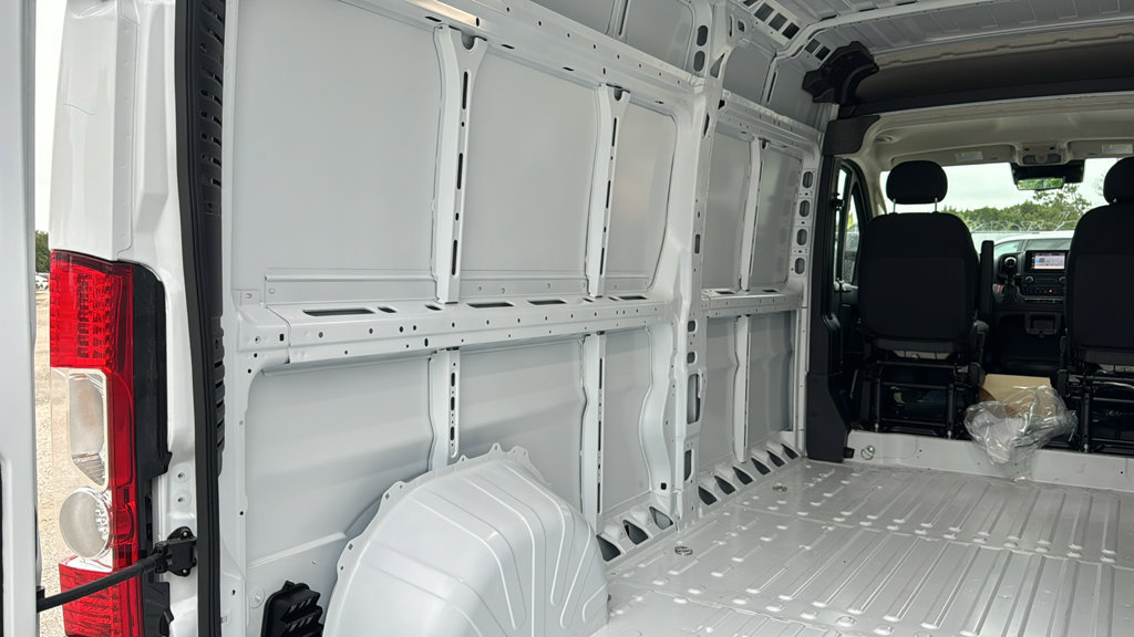 New 2027 RAM ProMaster 2500 FWD image 13