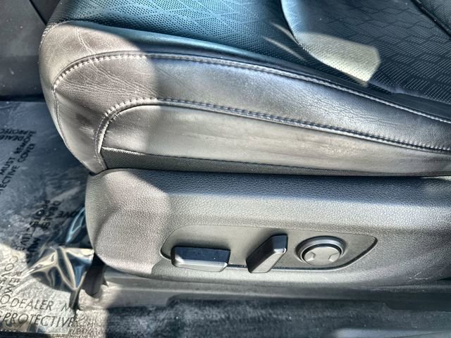 Used 2024 Kia Carnival LX image 14