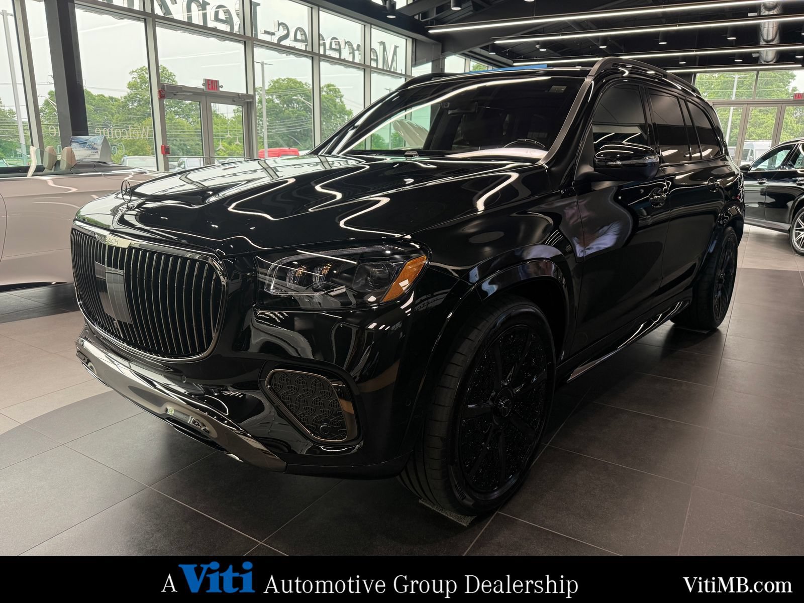 New 2026 Mercedes-Benz Maybach GLS 600 4MATIC image 4