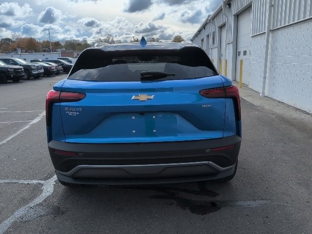 New 2025 Chevrolet Blazer EV LT image 5