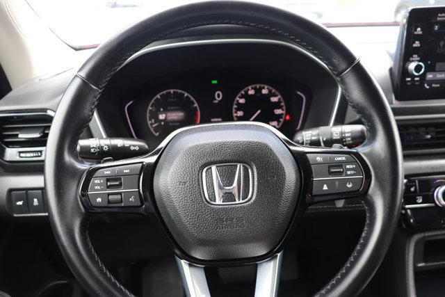 Used 2025 Honda Pilot EX-L image 23