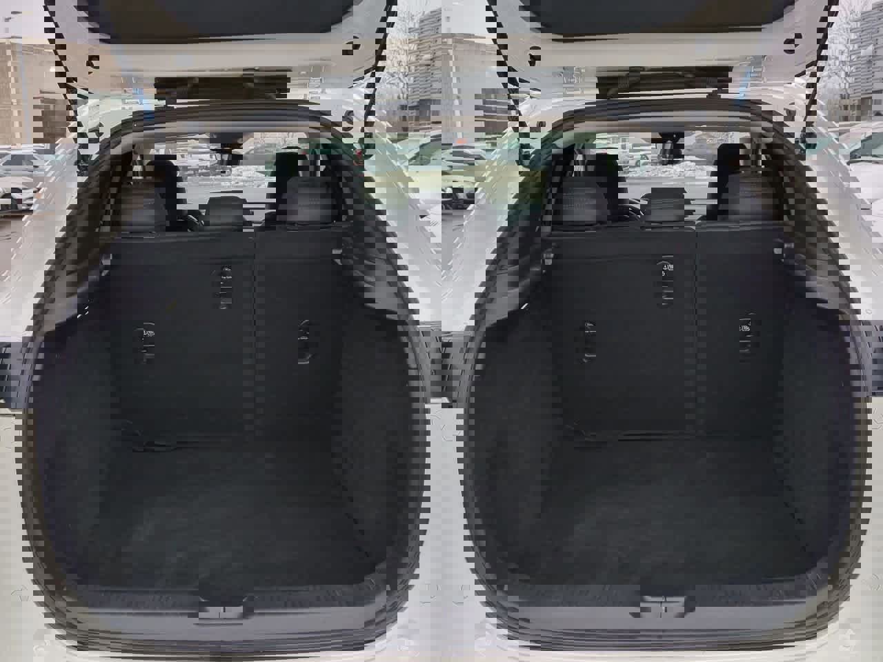 Used 2022 MAZDA CX-30 AWD 2.5 S w/ Select Package image 31