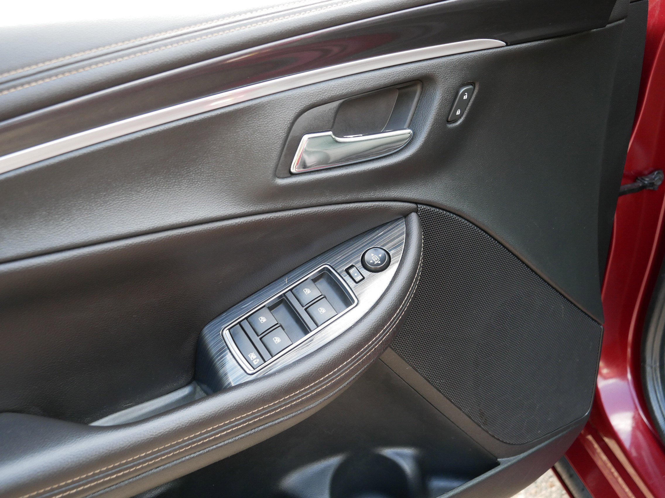 Used 2017 Chevrolet Impala LT w/ Convenience Package FWD image 19