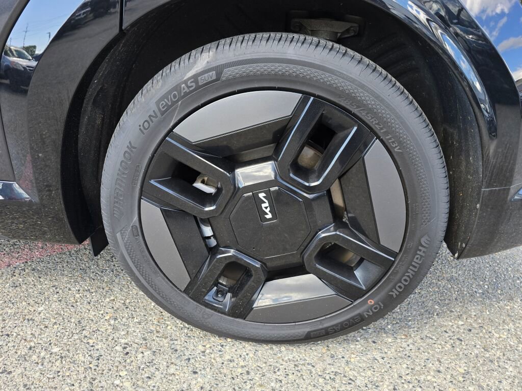 Used 2024 Kia EV9 GT-Line image 9