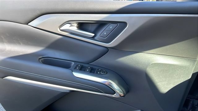 New 2026 Chevrolet Traverse LT w/ LPO, Floor Liner Package FWD image 28