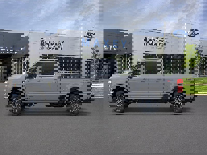 New 2026 Ford F350 4x4 Crew Cab Super Duty image 3