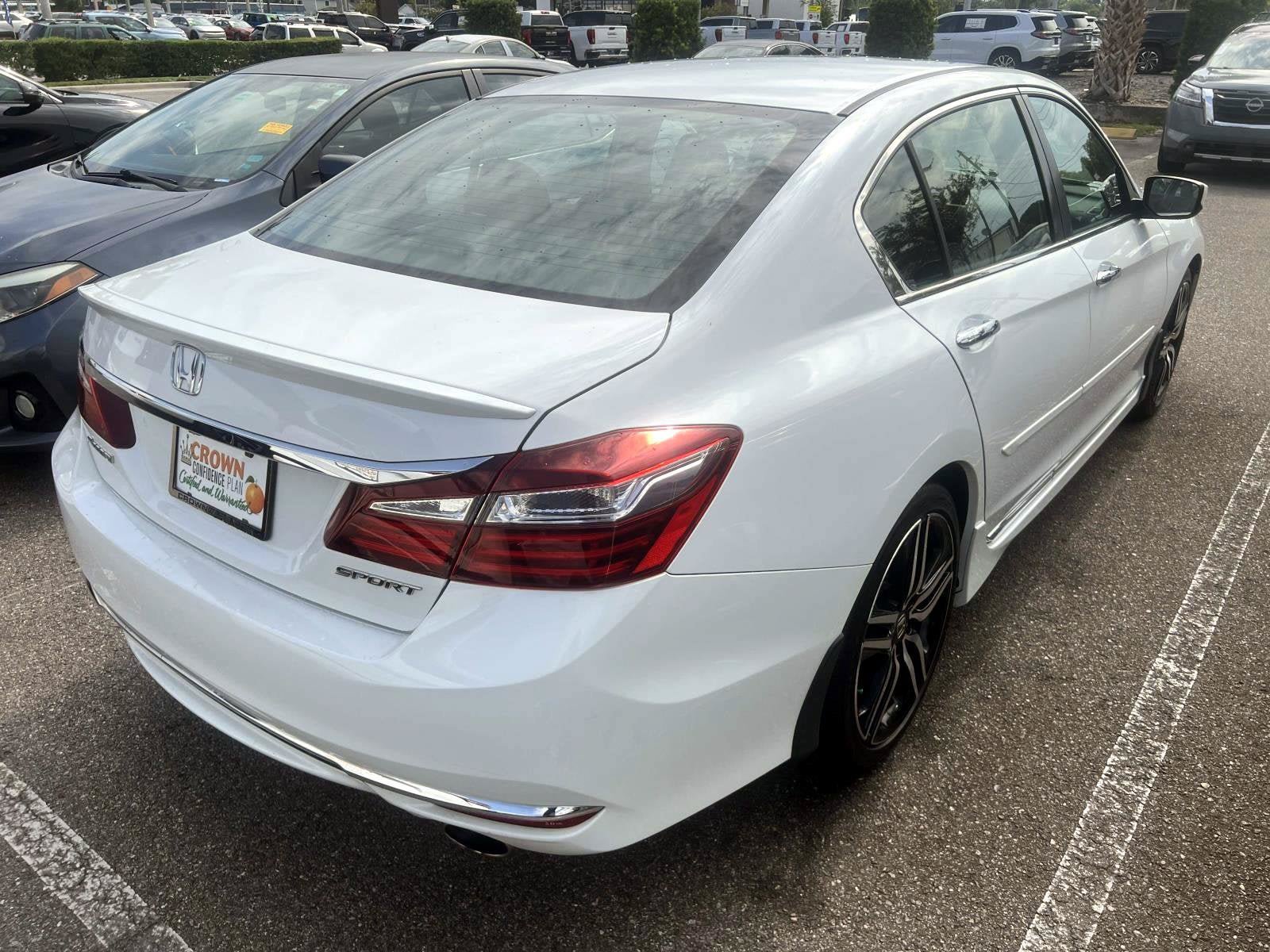 Used 2017 Honda Accord Sport image 34