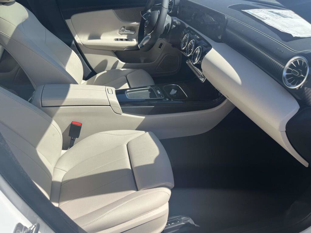 New 2026 Mercedes-Benz CLA 250 4MATIC image 21