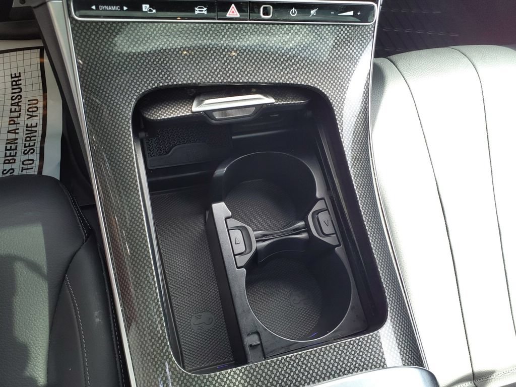 Certified 2025 Mercedes-Benz CLE 300 4MATIC Coupe image 29