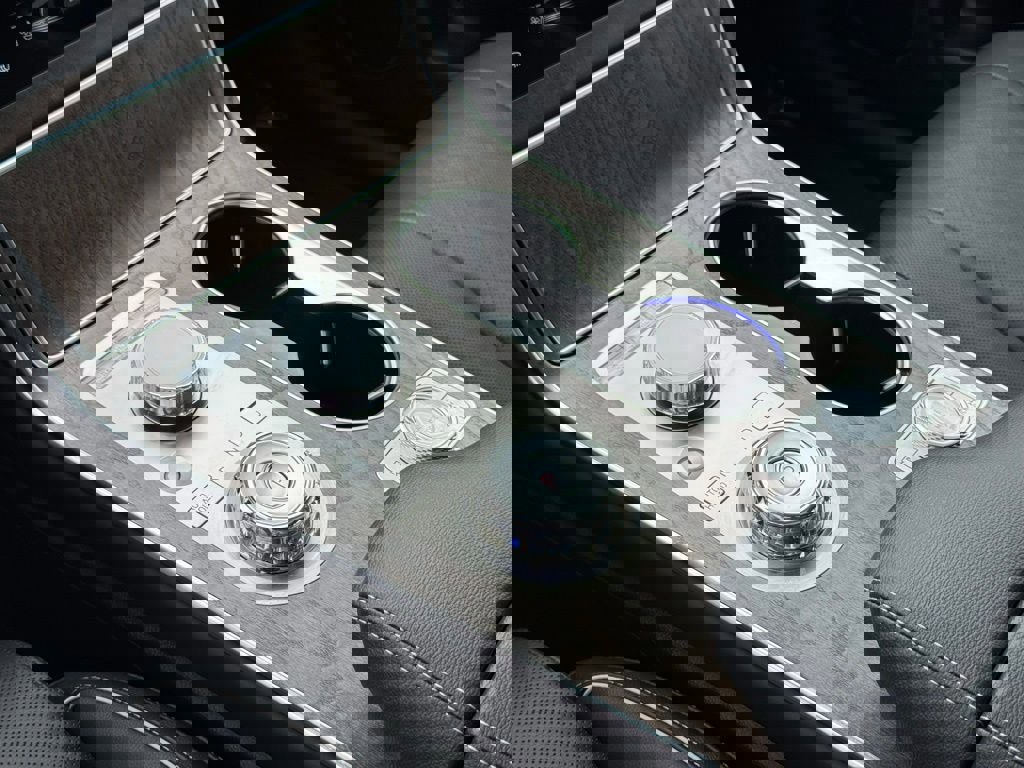 Used 2025 Genesis GV80 3.5T Advanced image 25