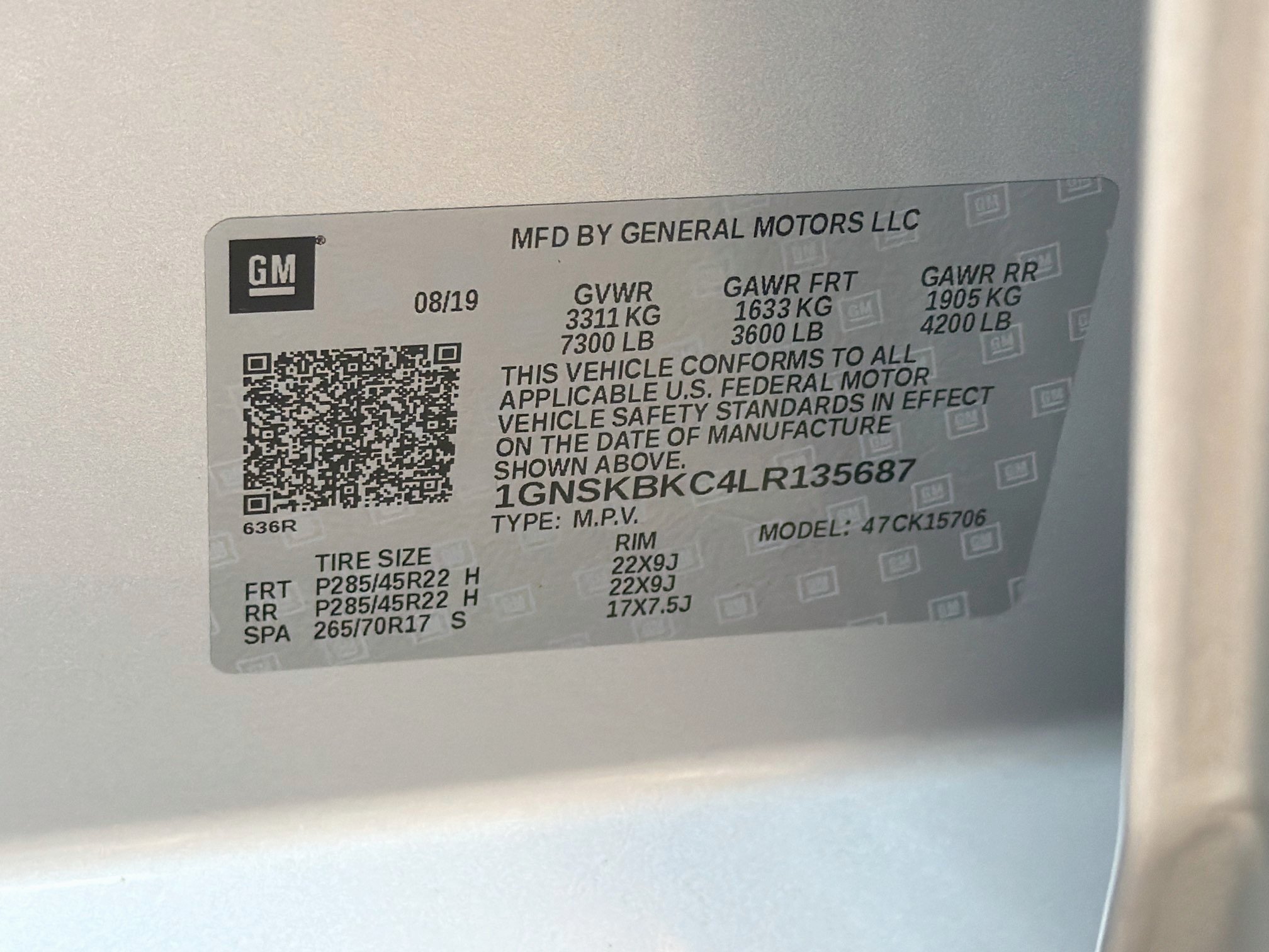 Used 2020 Chevrolet Tahoe LT w/ RST Edition AWD/4WD image 12