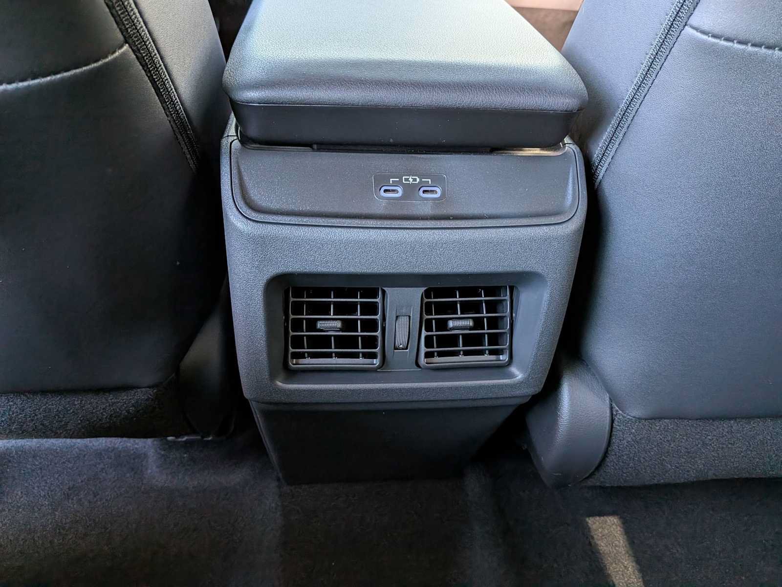 New 2026 Toyota C-HR AWD/4WD image 17
