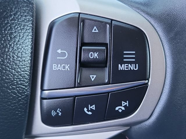Used 2026 Ford Explorer Active w/ Active Comfort Package RWD image 9