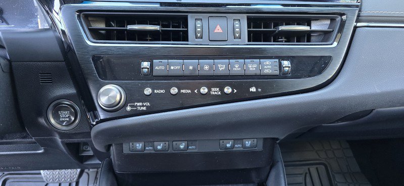 Used 2023 Lexus ES 350 w/ Premium Package image 24